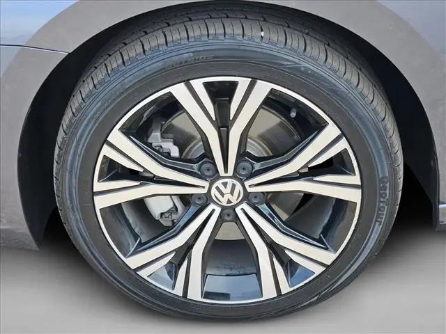 2022 Volkswagen Passat 2.0T SE
