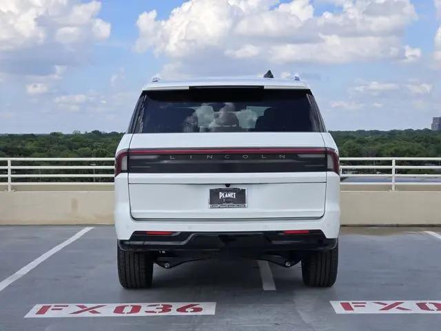 2026 Lincoln Navigator Reserve