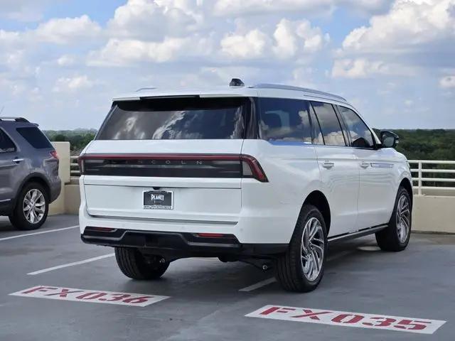 2026 Lincoln Navigator Reserve