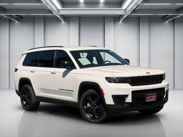 2023 Jeep Grand Cherokee L Altitude 4x4 for sale in Selma, CA