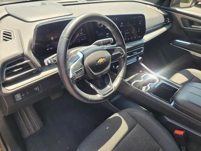 2024 Chevrolet Traverse FWD LT