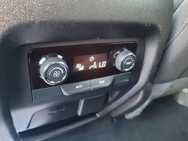 2024 Chevrolet Traverse FWD LT