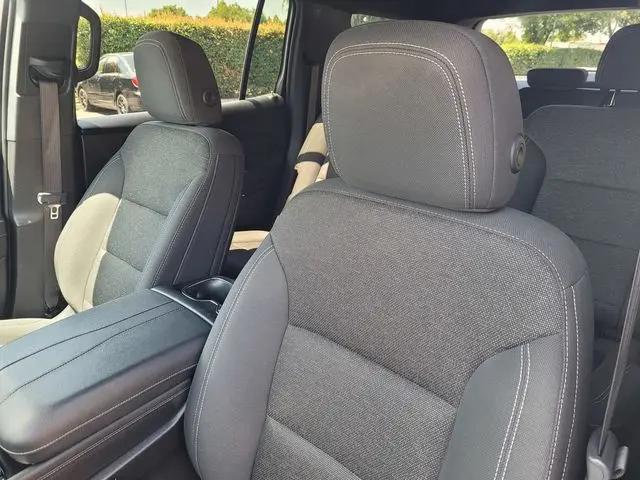 2024 Chevrolet Traverse FWD LT