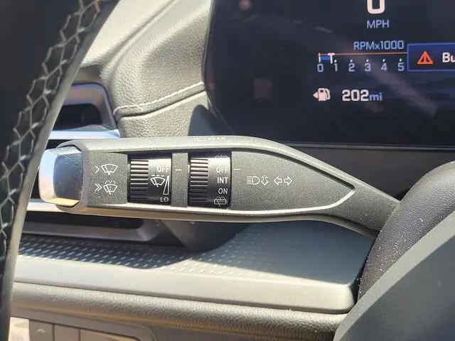 2024 Chevrolet Traverse FWD LT