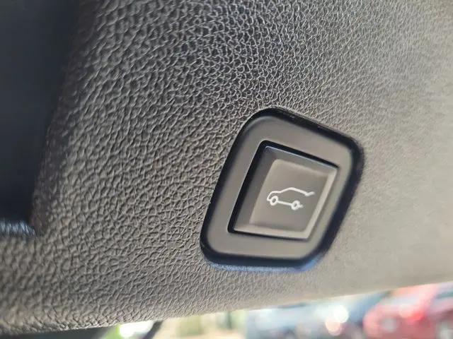 2024 Chevrolet Traverse FWD LT