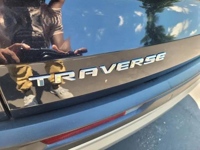 2024 Chevrolet Traverse FWD LT