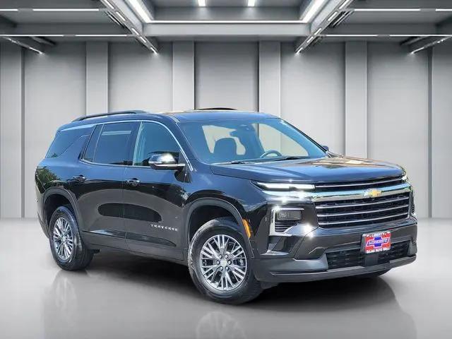 2024 Chevrolet Traverse FWD LT for sale in Selma, CA