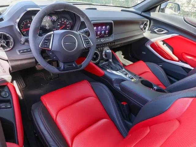 2024 Chevrolet Camaro RWD Coupe 3LT
