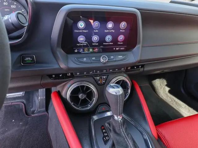 2024 Chevrolet Camaro RWD Coupe 3LT