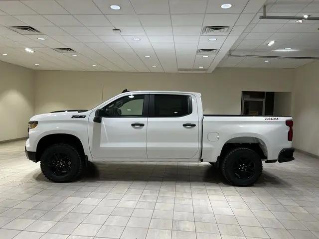 2026 Chevrolet Silverado 1500 4WD Crew Cab Short Bed Custom Trail Boss