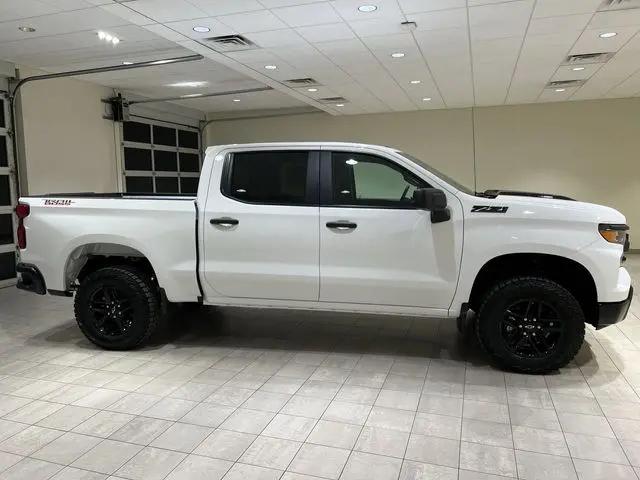 2026 Chevrolet Silverado 1500 4WD Crew Cab Short Bed Custom Trail Boss