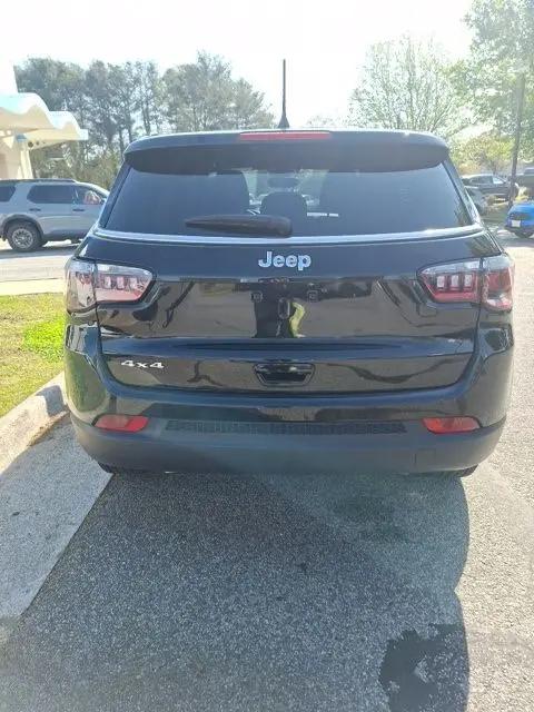2025 Jeep Compass Sport 4x4