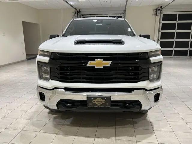 2026 Chevrolet Silverado 3500HD Crew Cab, Long Bed, WT Dual Rear Wheel, RWD