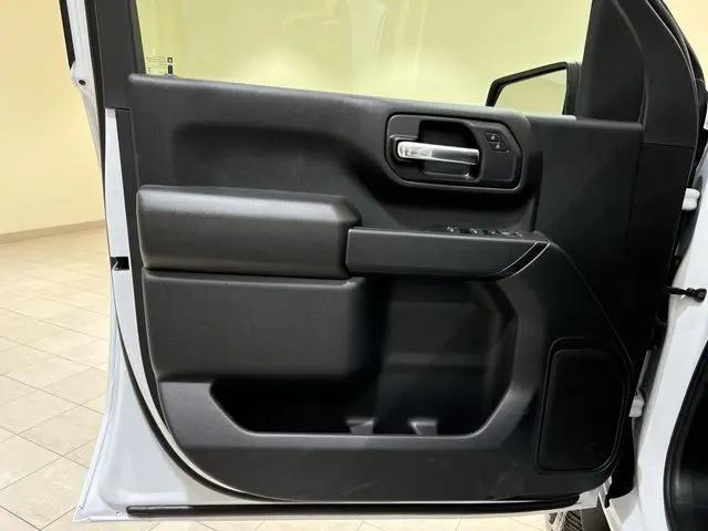 2026 Chevrolet Silverado 3500HD Crew Cab, Long Bed, WT Dual Rear Wheel, RWD