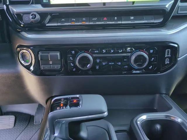 2026 Chevrolet Silverado 1500 4WD Crew Cab Short Bed High Country