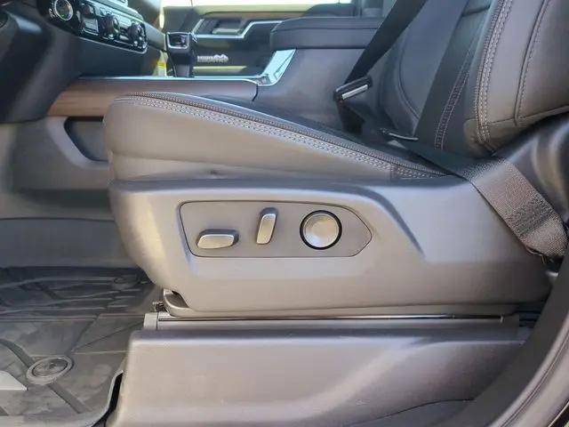 2026 Chevrolet Silverado 1500 4WD Crew Cab Short Bed High Country
