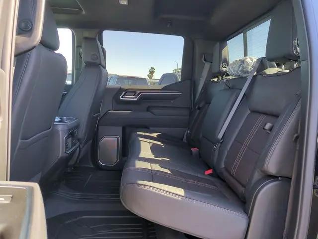 2026 Chevrolet Silverado 1500 4WD Crew Cab Short Bed High Country
