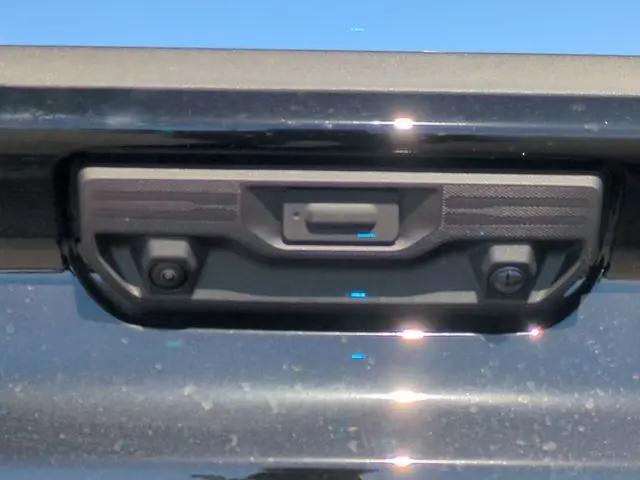 2026 Chevrolet Silverado 1500 4WD Crew Cab Short Bed High Country
