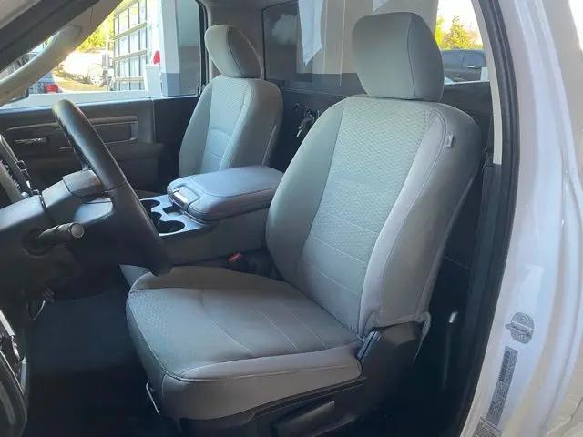 2019 Ram 1500 Classic SLT Regular Cab 4x2 8' Box