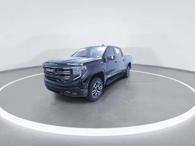 2025 GMC Sierra 1500 4WD Crew Cab Short Box AT4
