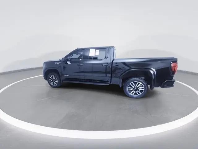 2025 GMC Sierra 1500 4WD Crew Cab Short Box AT4