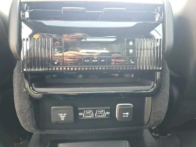 2026 Jeep Grand Wagoneer Limited Altitude 4x4