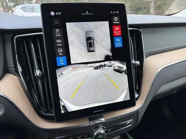 2026 Volvo XC60 B5 Ultra