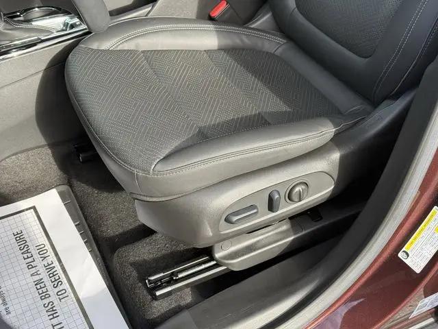 2023 Buick Encore GX Essence FWD