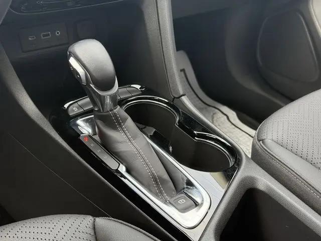 2023 Buick Encore GX Essence FWD