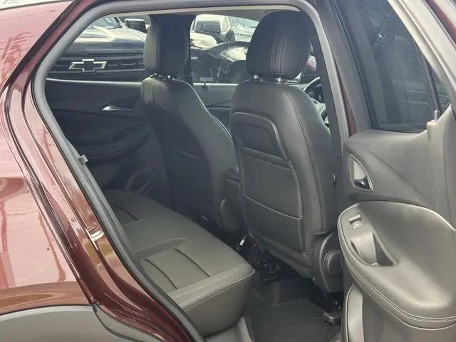 2023 Buick Encore GX Essence FWD