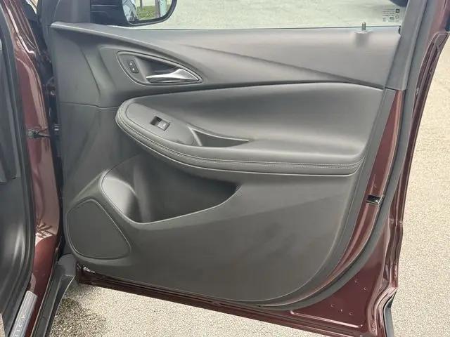 2023 Buick Encore GX Essence FWD