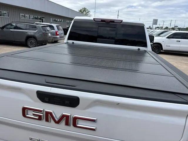 2022 GMC Sierra 2500HD 4WD Crew Cab Standard Bed Denali