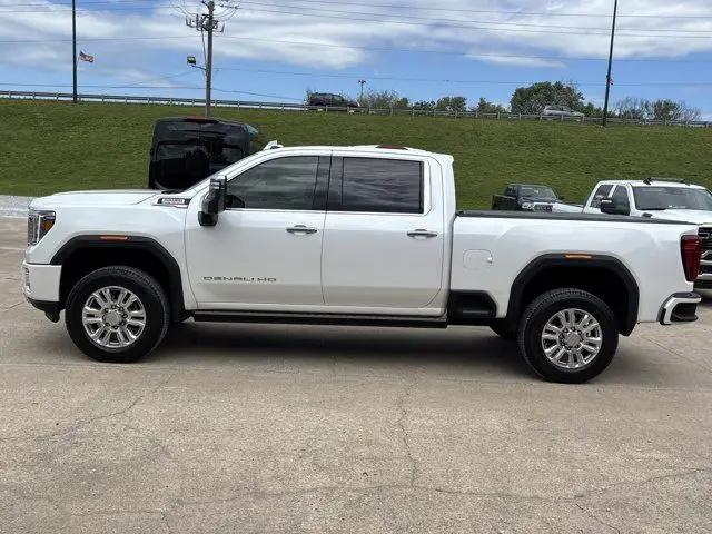 2022 GMC Sierra 2500HD 4WD Crew Cab Standard Bed Denali