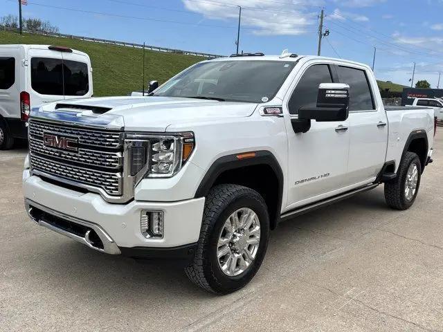 2022 GMC Sierra 2500HD 4WD Crew Cab Standard Bed Denali