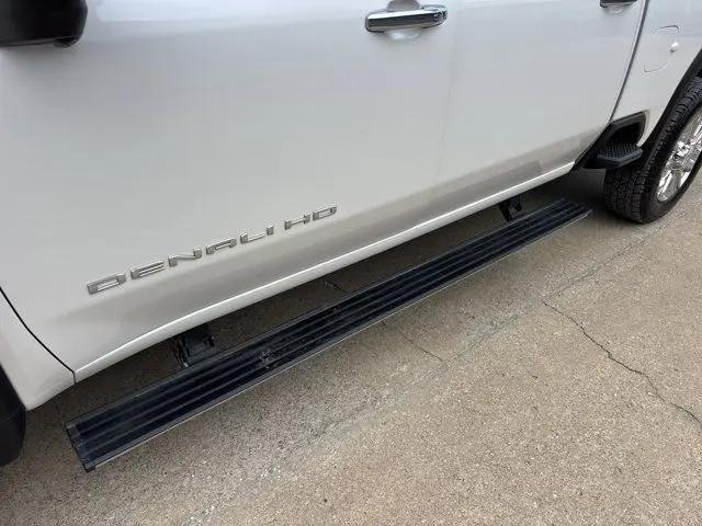 2022 GMC Sierra 2500HD 4WD Crew Cab Standard Bed Denali