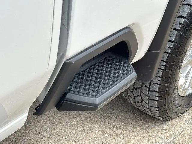 2022 GMC Sierra 2500HD 4WD Crew Cab Standard Bed Denali