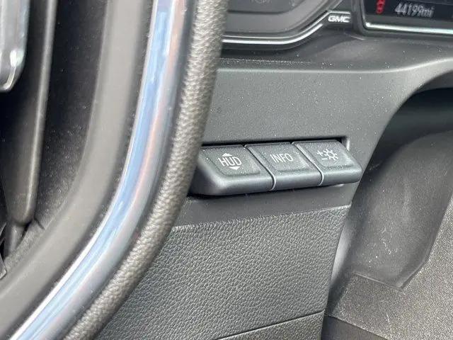 2022 GMC Sierra 2500HD 4WD Crew Cab Standard Bed Denali