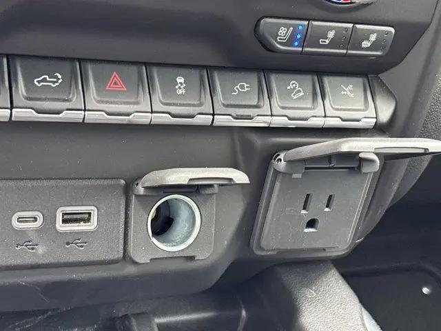 2022 GMC Sierra 2500HD 4WD Crew Cab Standard Bed Denali