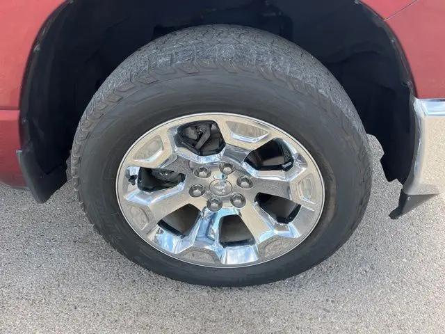 2019 Ram 1500 Big Horn/Lone Star Crew Cab 4x4 6'4" Box