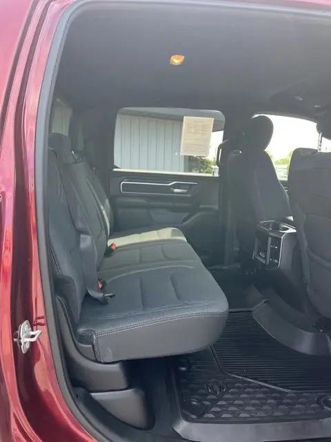 2019 Ram 1500 Big Horn/Lone Star Crew Cab 4x4 6'4" Box