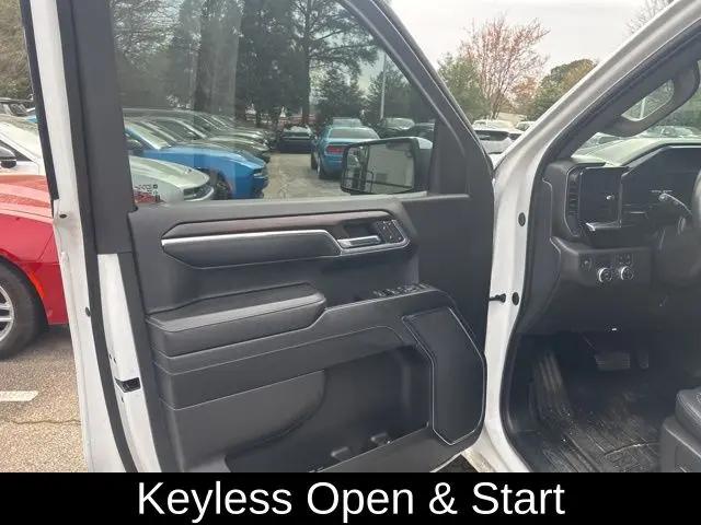 2024 GMC Sierra 1500 2WD Crew Cab Short Box SLT