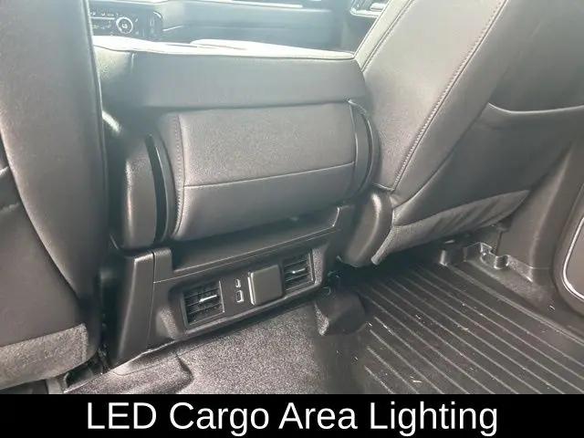 2024 GMC Sierra 1500 2WD Crew Cab Short Box SLT