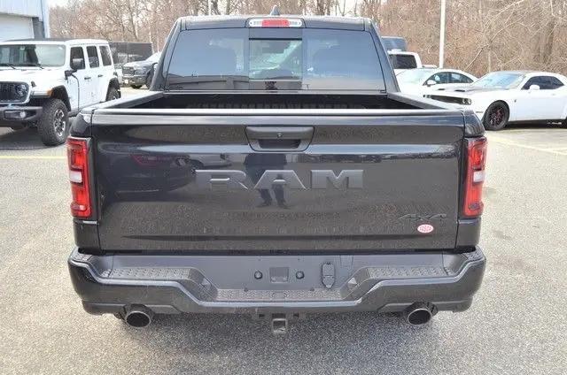 2026 Ram 1500 Express Crew Cab 4x4 5'7" Box