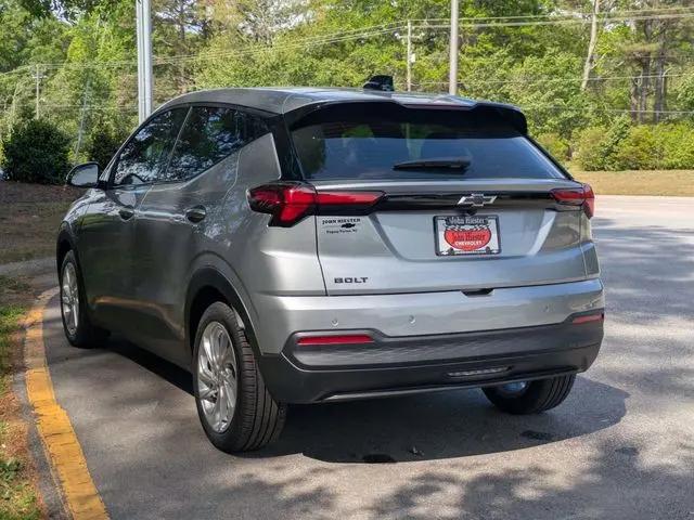 2027 Chevrolet Bolt LT FWD