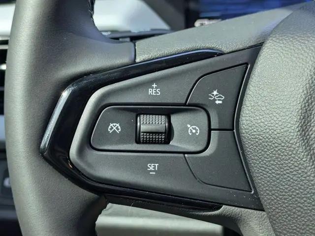 2027 Chevrolet Bolt LT FWD