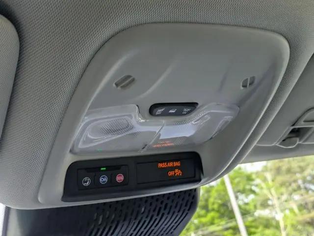 2027 Chevrolet Bolt LT FWD