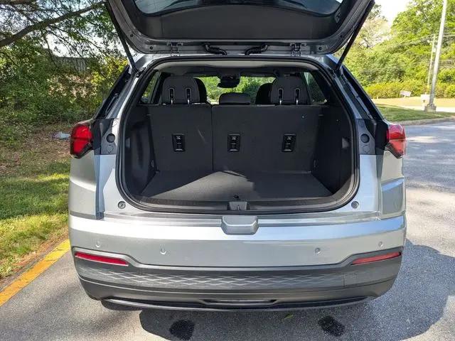 2027 Chevrolet Bolt LT FWD
