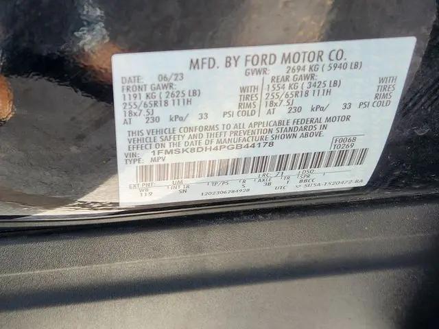 2023 Ford Explorer XLT