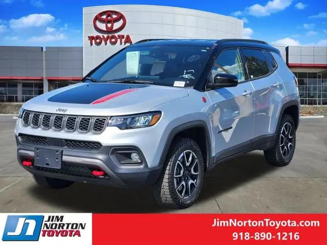 2025 Jeep Compass Trailhawk 4x4