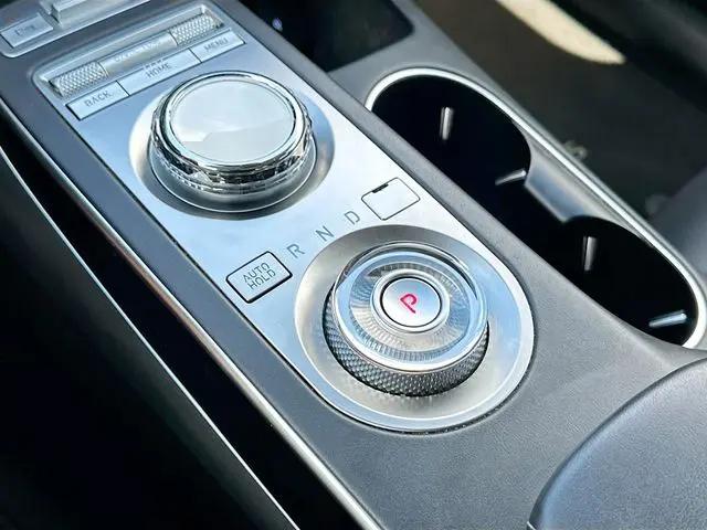 2025 Genesis GV70 2.5T AWD
